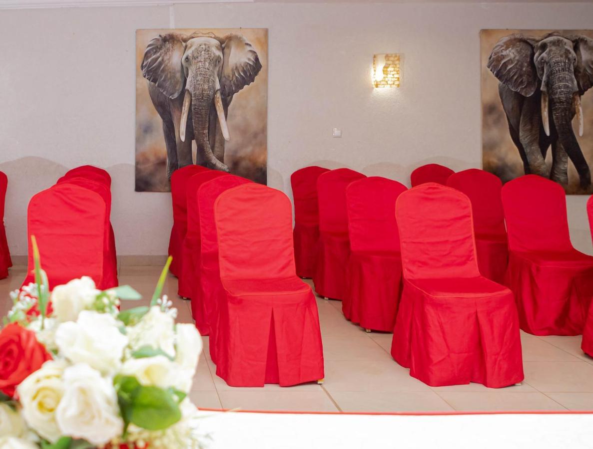 Hotel Hibiscus Louis Libreville Luaran gambar