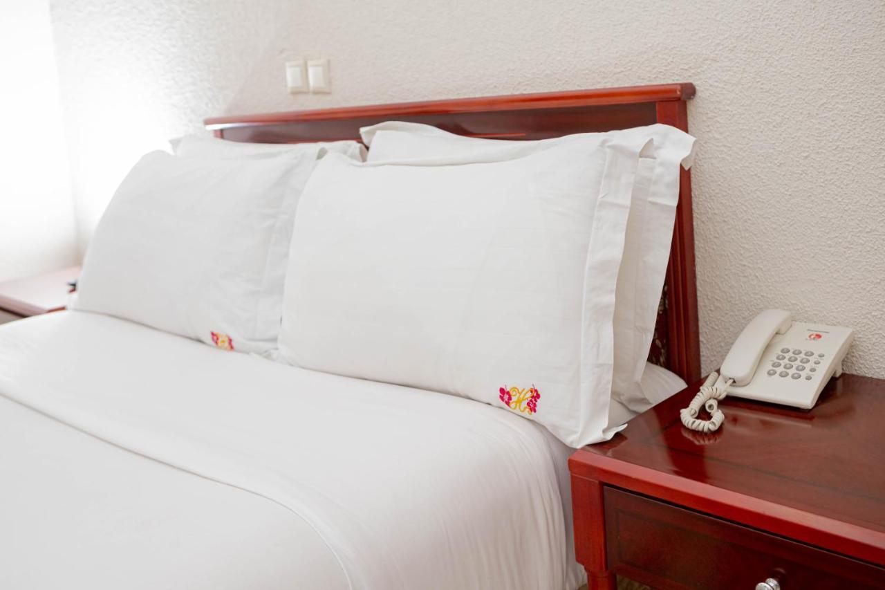 Hotel Hibiscus Louis Libreville Luaran gambar