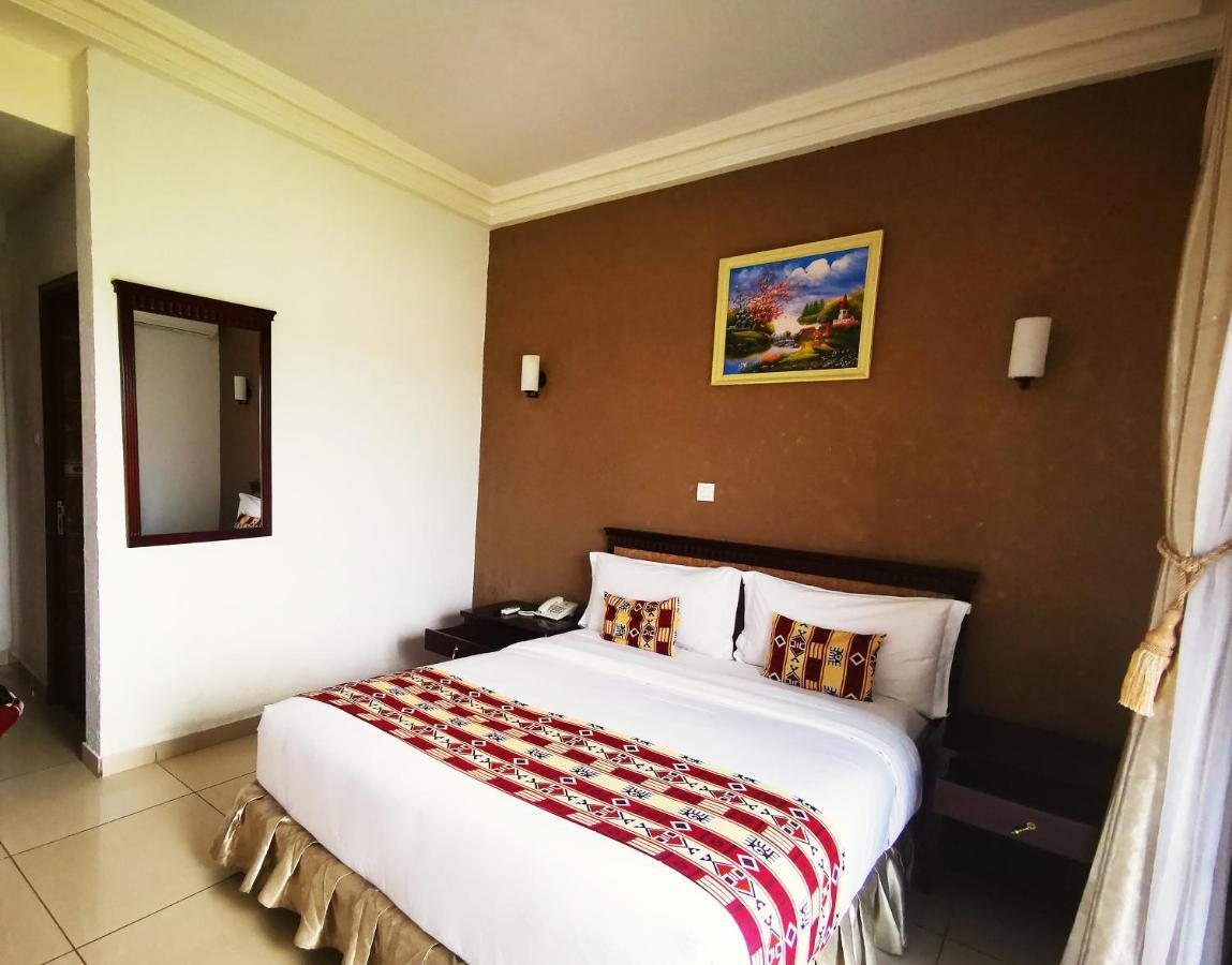 Hotel Hibiscus Louis Libreville Luaran gambar